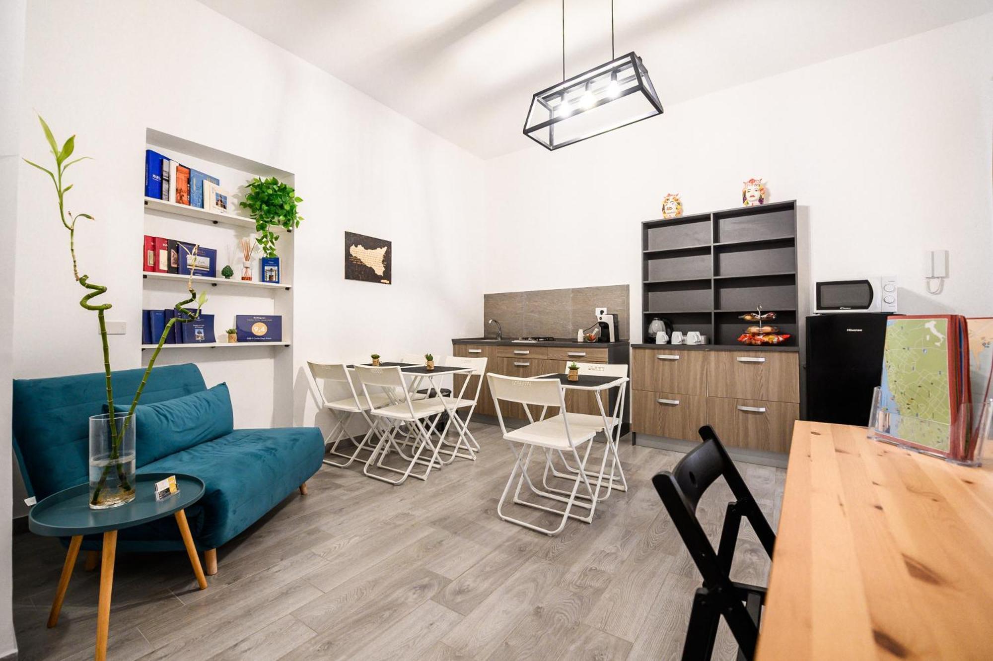 לינה וארוחת בוקר מרסאלה Il Cortile Degli Artisti מראה חיצוני תמונה