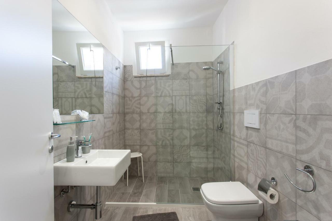 לינה וארוחת בוקר מרסאלה Il Cortile Degli Artisti מראה חיצוני תמונה